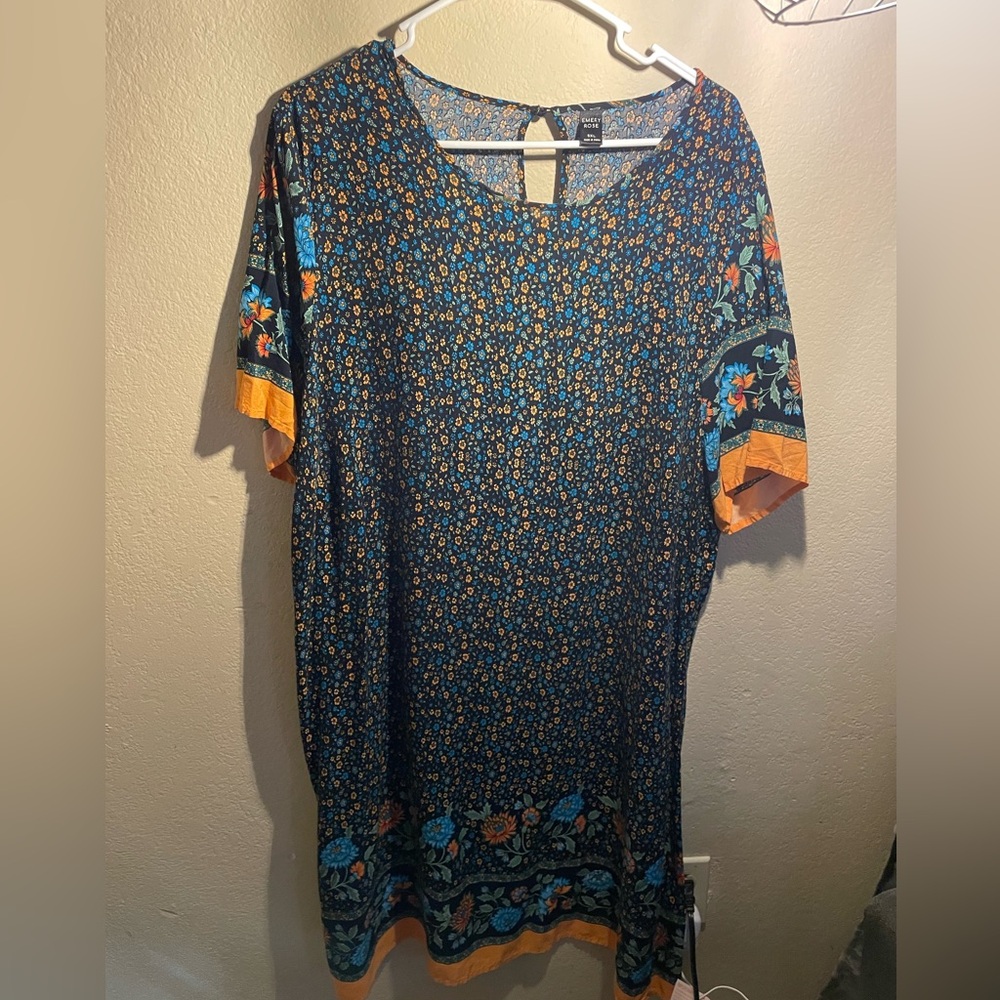 Emery Rose 5XL - short sleeve moo moo